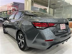 نیسان سێنترا